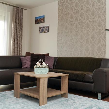 The Pearl Of Zsofia Apartman Esztergom Kültér fotó